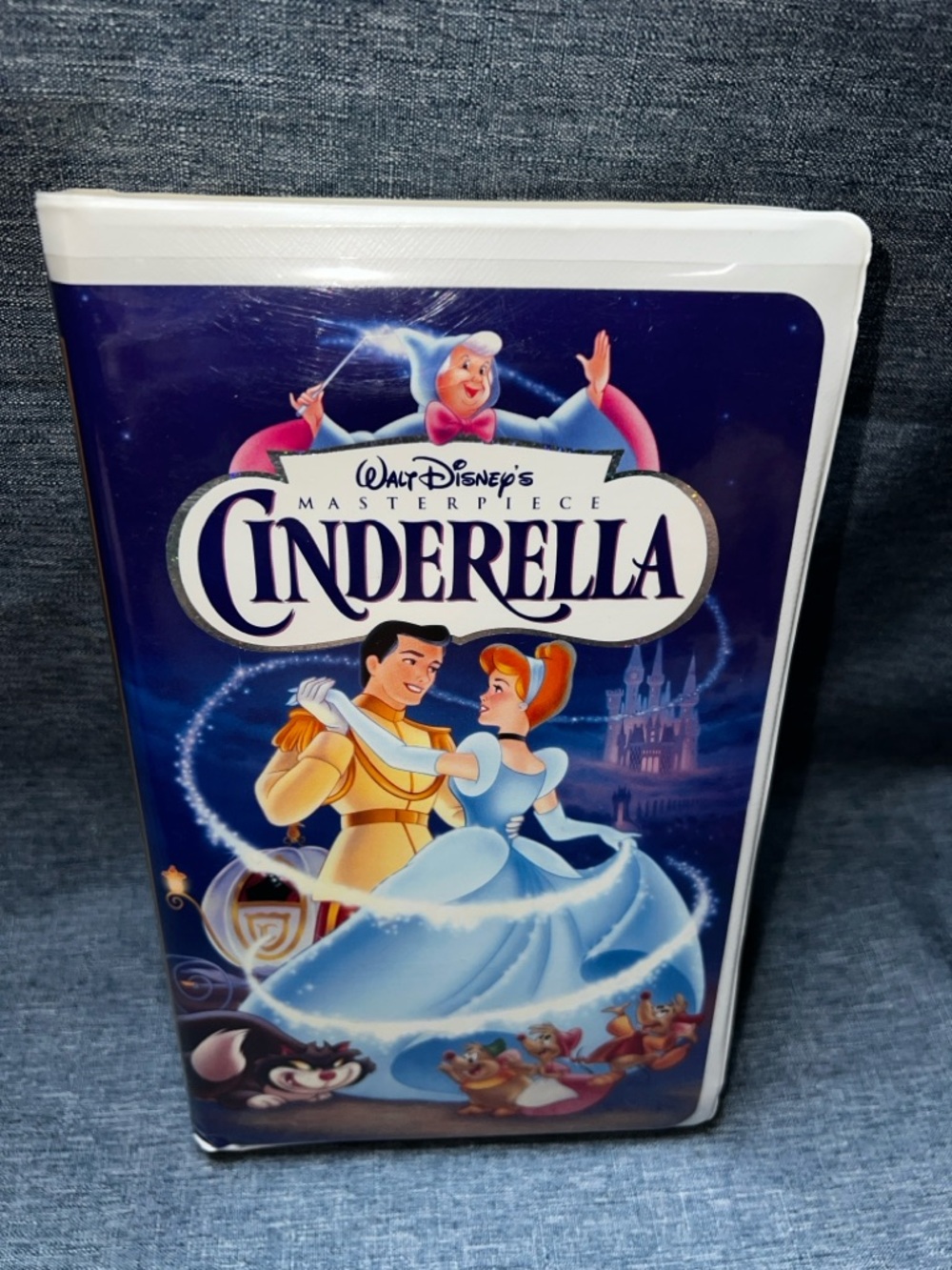 Cinderella VHS Disney Video Tape Masterpiece Limited VTG Clamshell Nearly New!